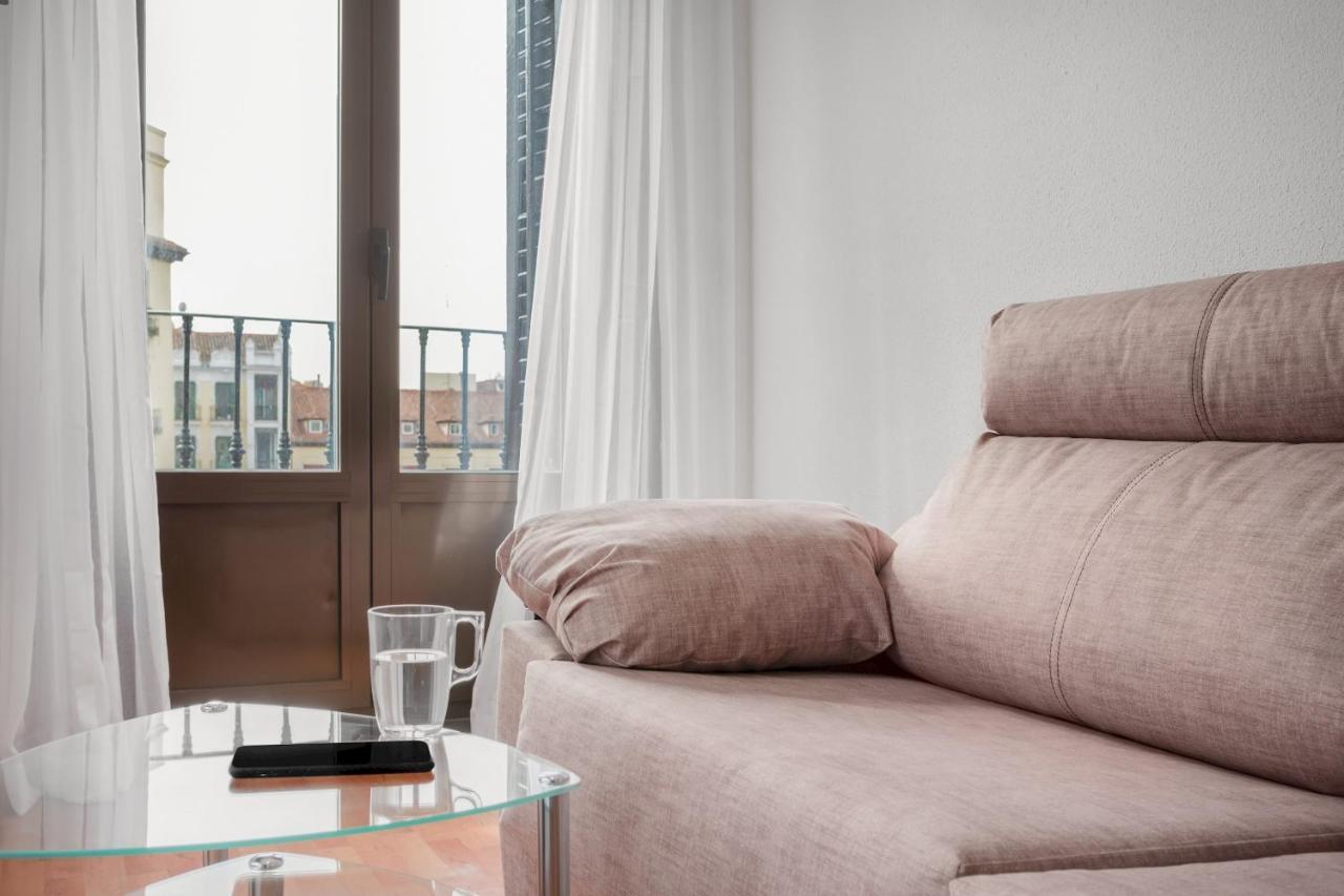 Apartamento 2 Bedrooms 1 Bathroom Furnished - Center - Bright - Mintystay *