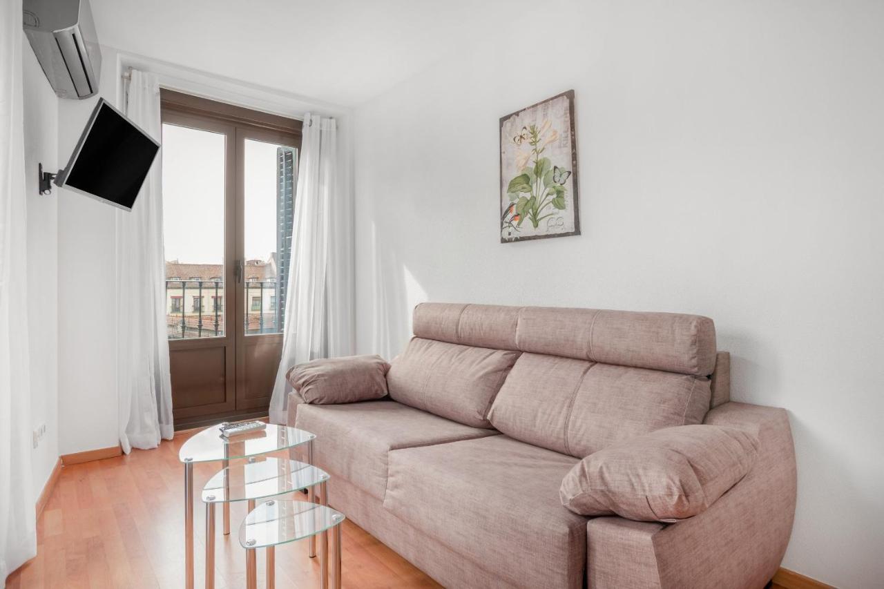 Apartamento 2 Bedrooms 1 Bathroom Furnished - Center - Bright - Mintystay *